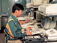 第3次NEKOシステムでは、全SDが携行するPPの送り状情報を店所のWSで転送できるようになった（1990年代）