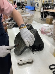 スワンランドリー