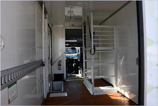 トラック後方からの視点[2]